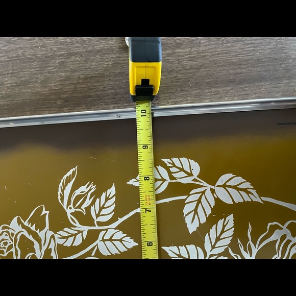 Vintage Silhouette Roses Tray - Picture 7 of 8